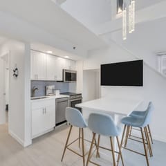 Unit 2021: 1-Bedroom with Loft | 2nd Floor-Bay View | Court Side