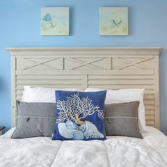 Unit 2023: 1-Bedroom with Loft | 2nd Floor-Bay View | Court Side