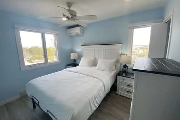 Unit 1711: 1-Bedroom | 1st Floor-Ocean Front | Ocean Edge - Image 1