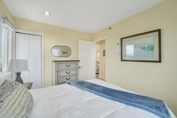Unit 1721: 1-Bedroom with Loft | 2nd Floor-Ocean Front Ocean View | Ocean Edge - Image 1