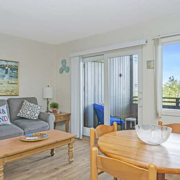 Unit 2012: 1-Bedroom | 1st Floor-Dune View | Court Side - Image 1